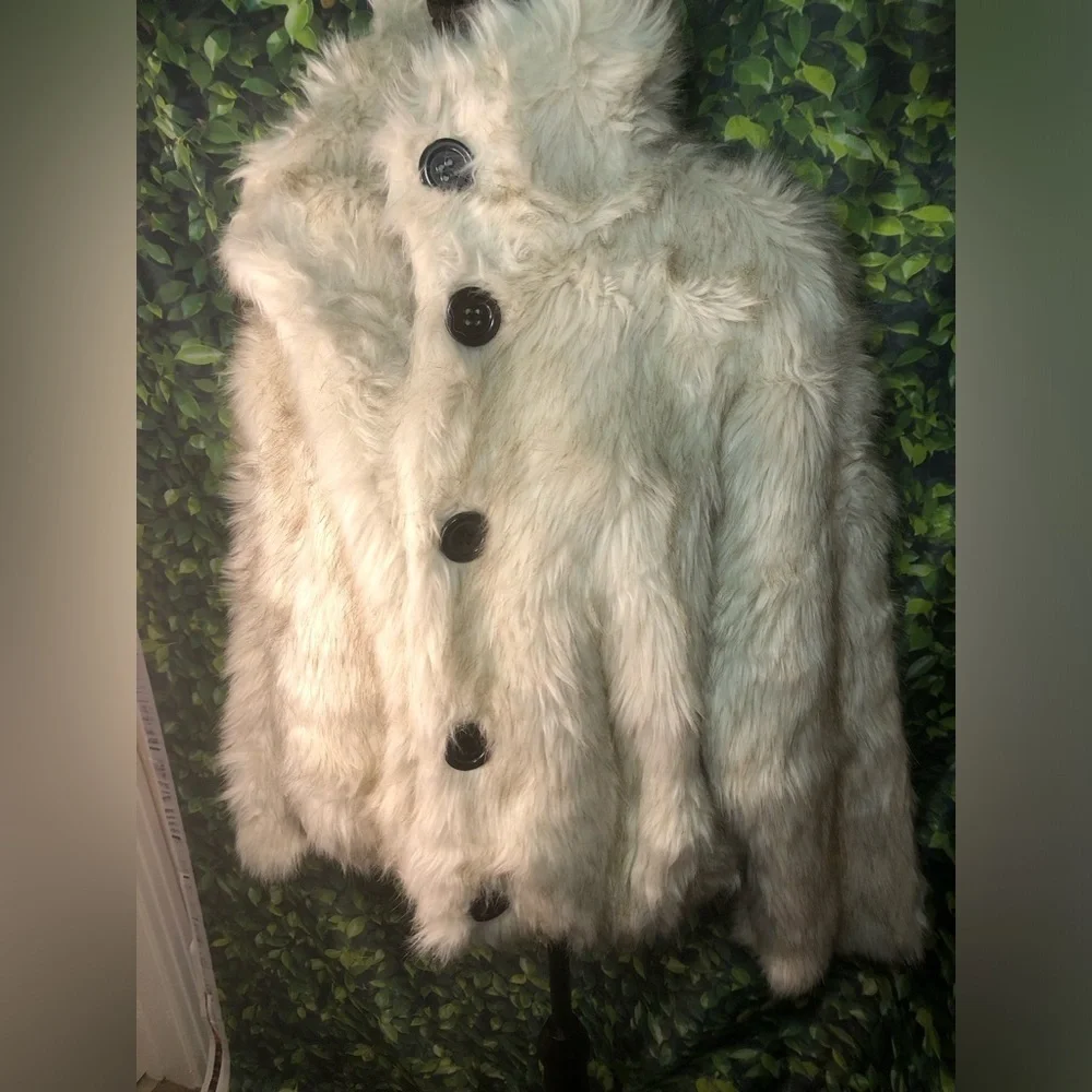 Elegant Gray Faux Fur Jacket